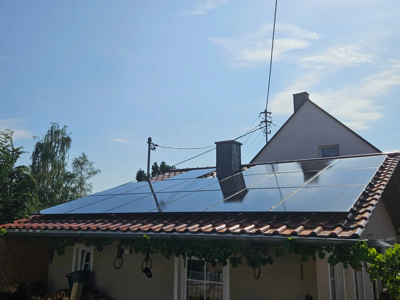 Photovoltaikanlage + Batteriespeicher in Ditscheid