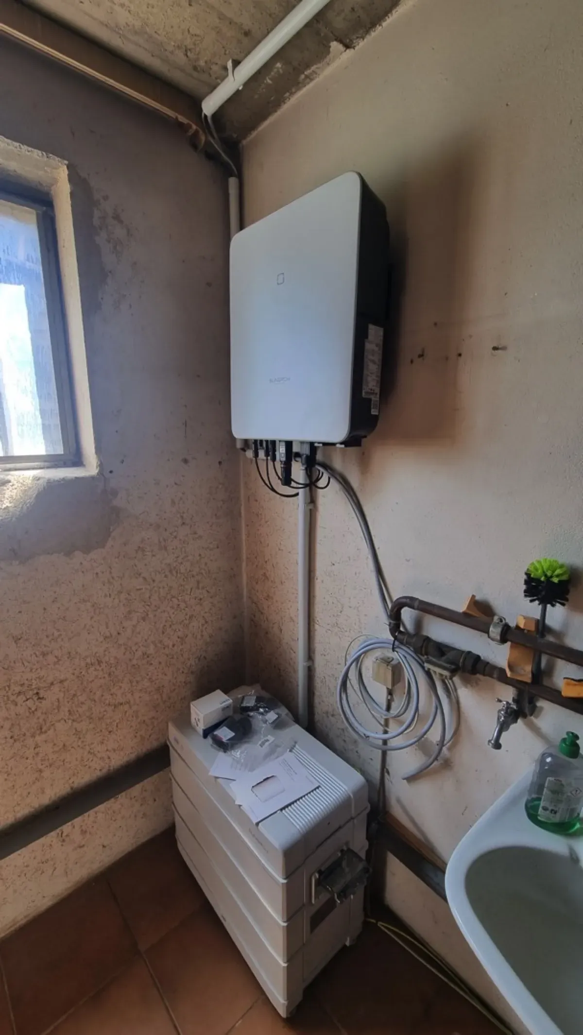 Photovoltaikanlage + Batteriespeicher in Holzfeld
